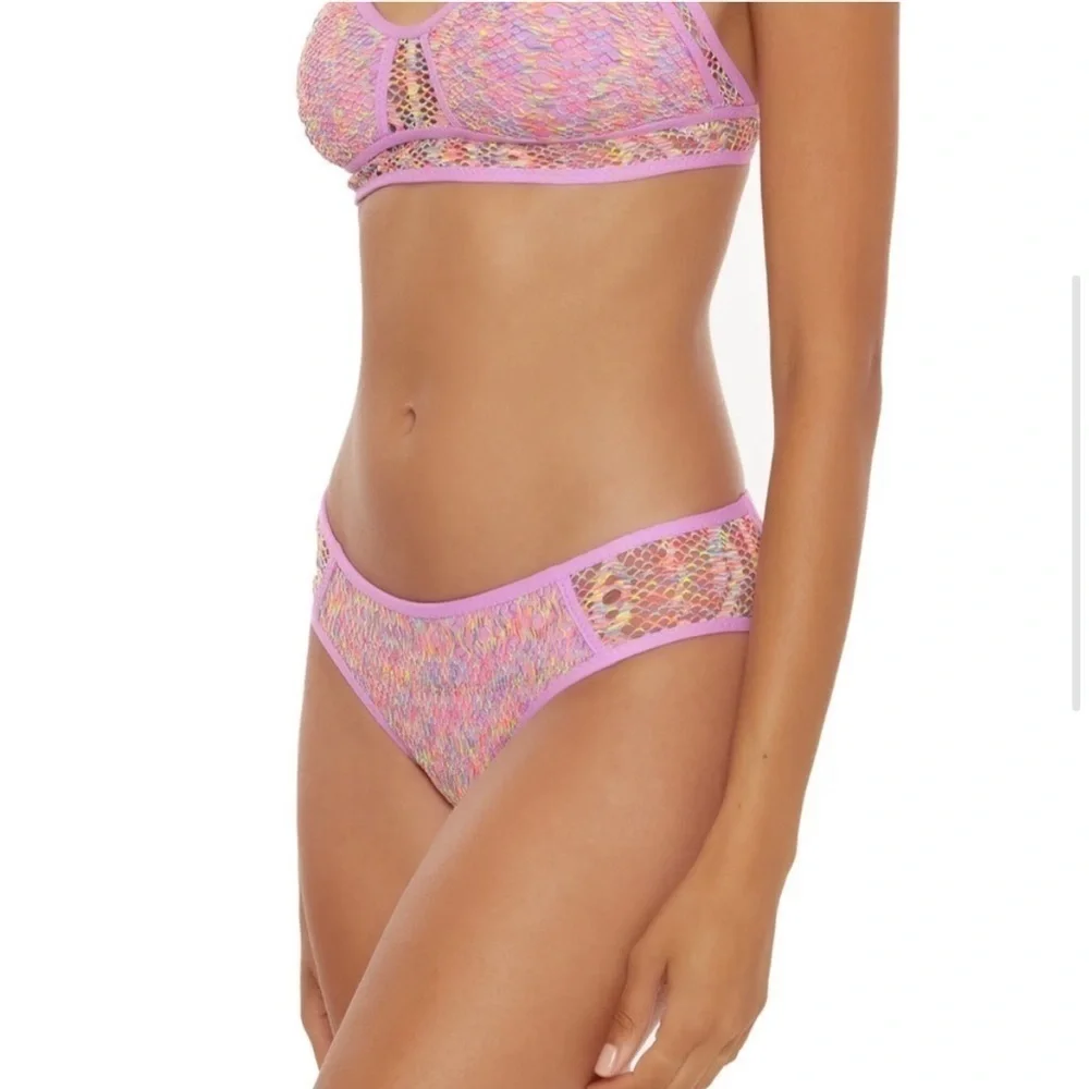 Becca Reveal Crochet Bikini Bottom in Orchid